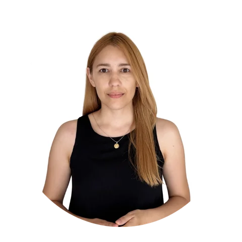 Evangelina Gonzalez — Gerente de Administración